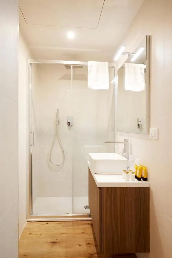 Apartament Prestige Boutique Homes - Colonne Di San Lorenzo Mediolan